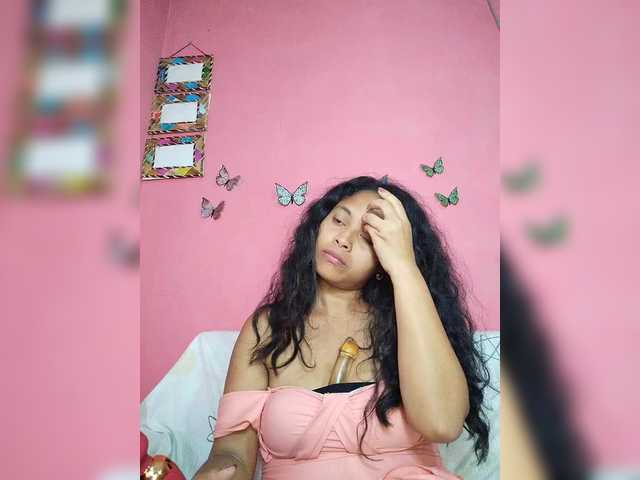 Brendah23's BongaCams show and profile