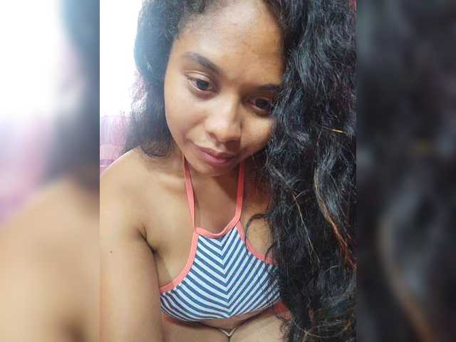 Brendah23's BongaCams show and profile