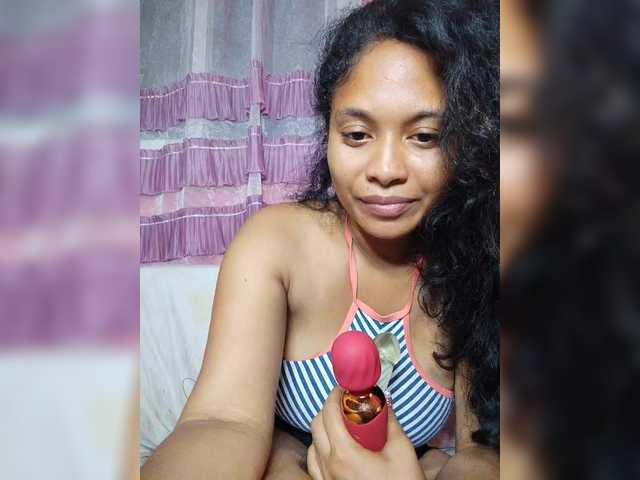 Brendah23's BongaCams show and profile