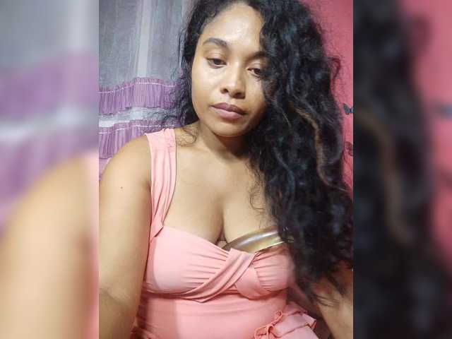 Brendah23's BongaCams show and profile