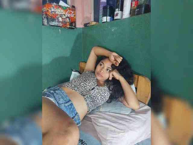 Brendah23 webcam