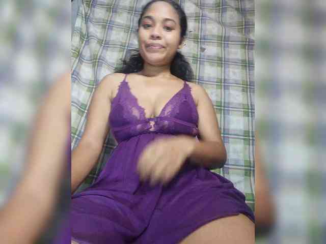 Brendah23 webcam