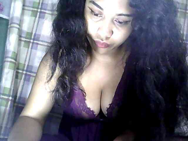 Brendah23 webcam