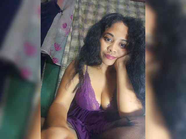 Brendah23 webcam