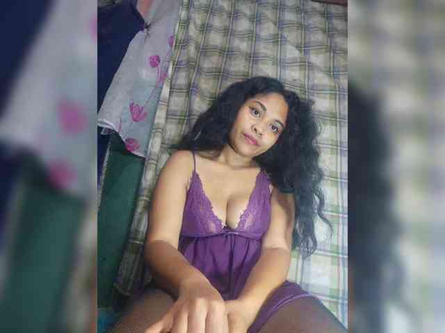 Brendah23 webcam