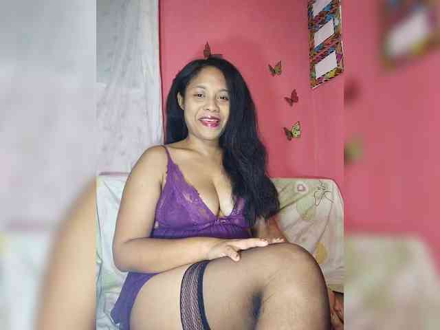 Brendah23 webcam