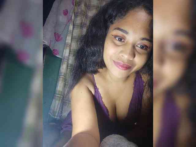 Brendah23 webcam