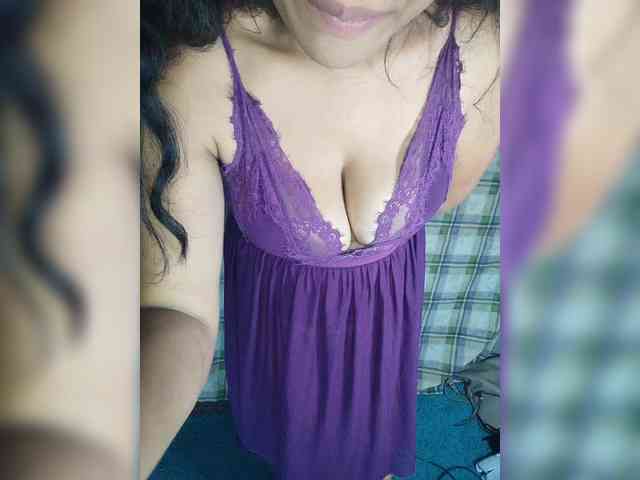 Brendah23 webcam