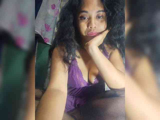 Brendah23 webcam