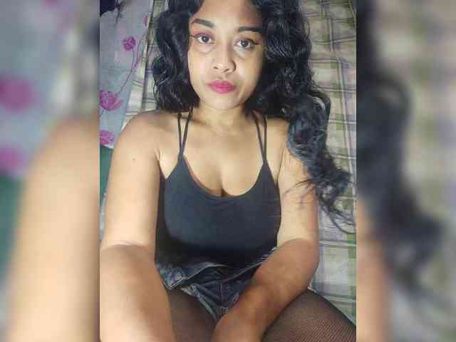 Brendah23 webcam