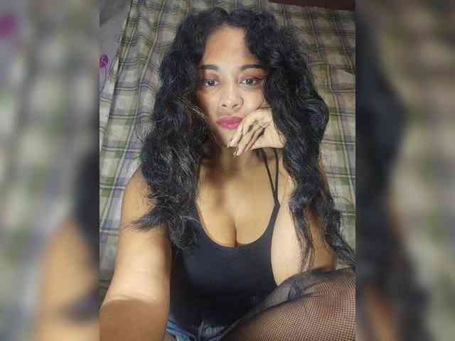 Brendah23 webcam