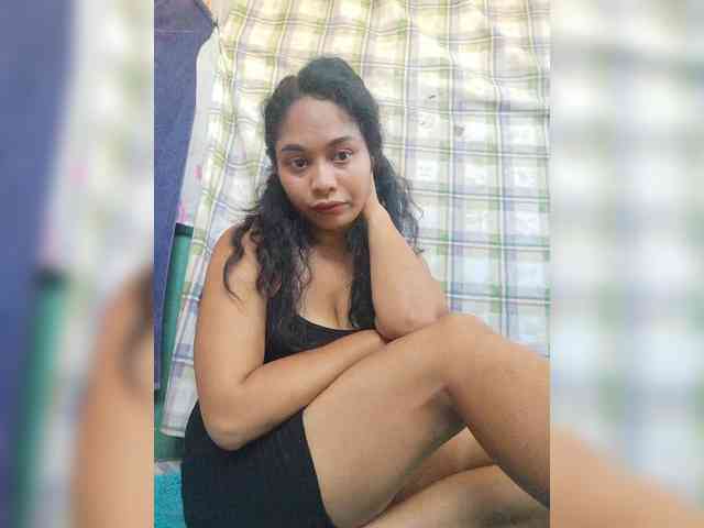 Brendah23 webcam