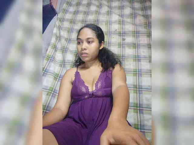 Brendah23 webcam