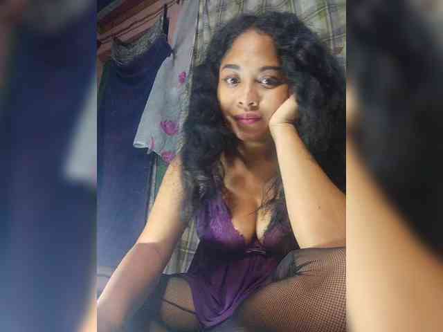 Brendah23 webcam
