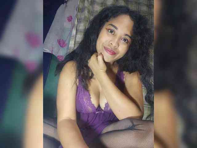 Brendah23 webcam
