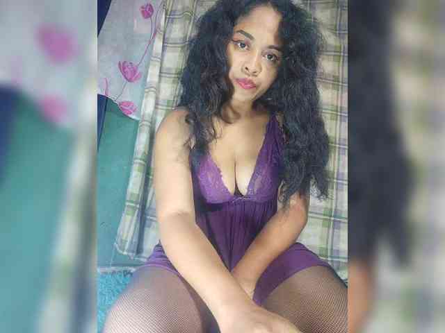 Brendah23 webcam