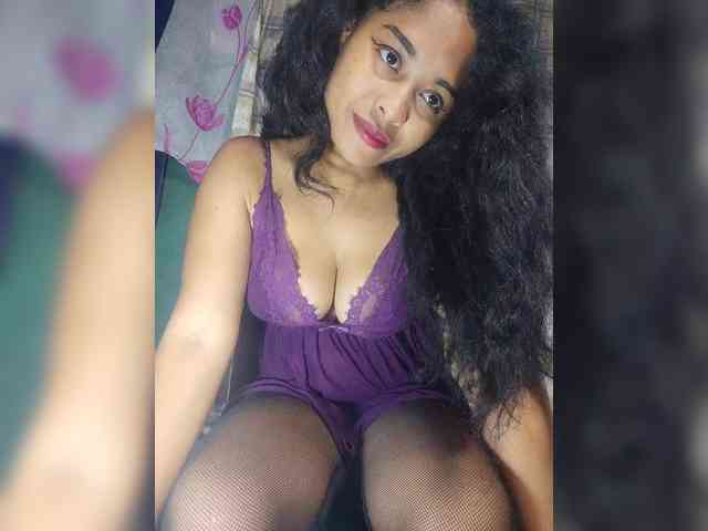 Brendah23 webcam