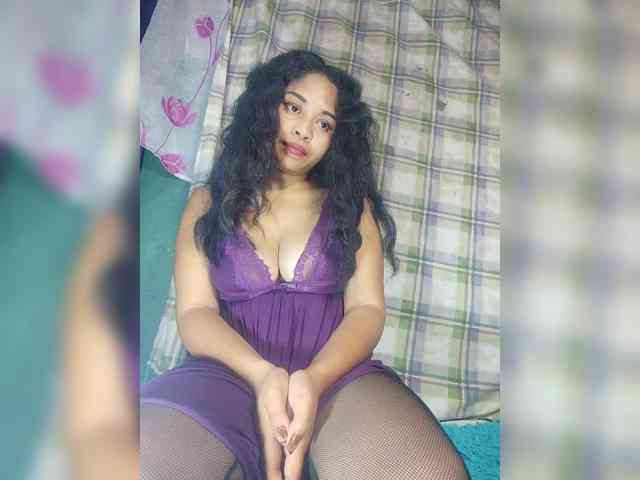 Brendah23 webcam