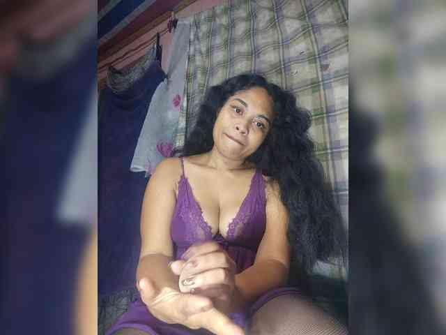 Brendah23 webcam