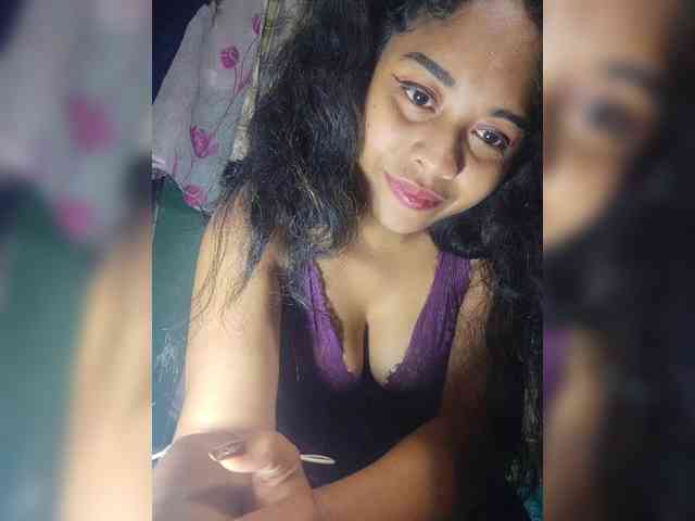 Brendah23 webcam