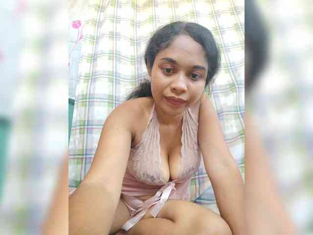 Brendah23 webcam