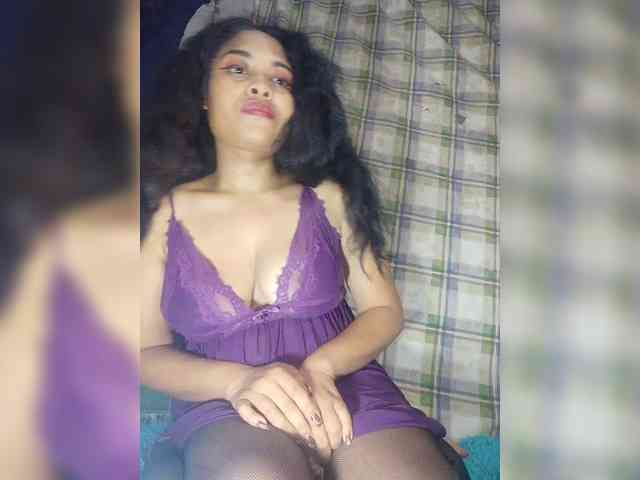 Brendah23 webcam
