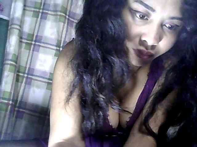 Brendah23 webcam