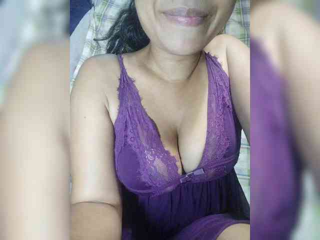 Brendah23 webcam