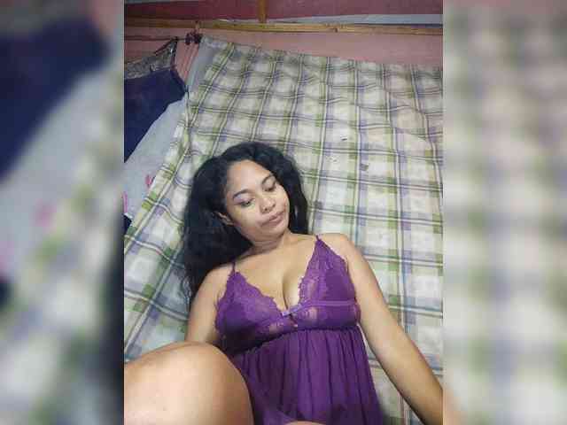 Brendah23 webcam