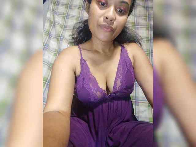 Brendah23 webcam