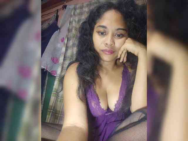 Brendah23 webcam