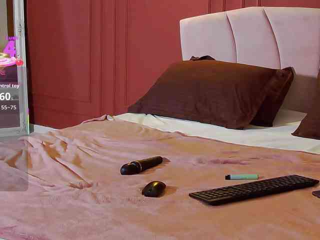 OliviaBliss webcam