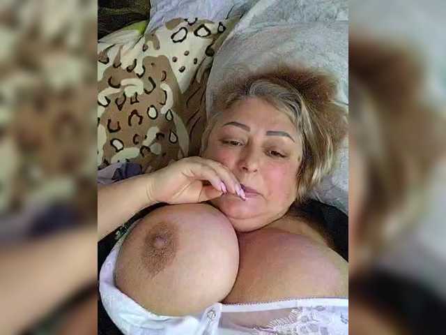 видео с BigMilf