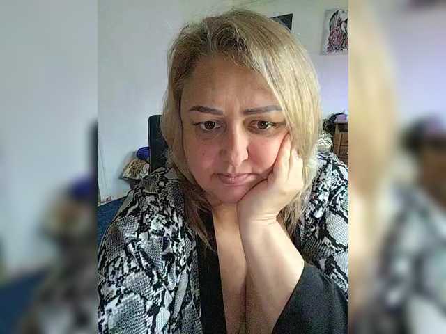 BigMilf's BongaCams show and profile