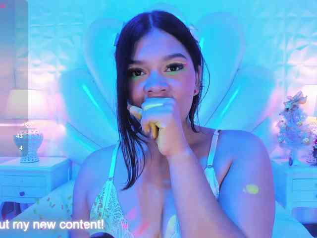 HatsaJones Live Webcam on BongaCams