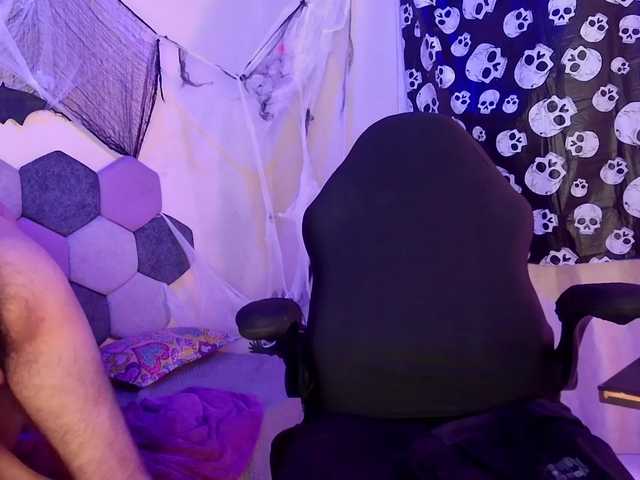 hairy pussy teen 18+