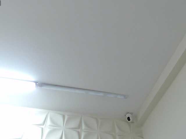 VioletPons Live Cam on BongaCams