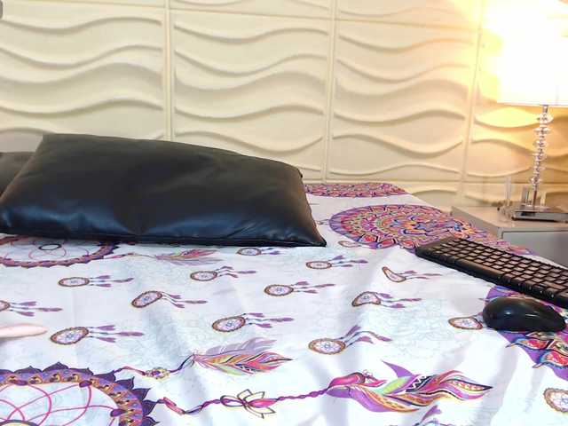 VioletPons's BongaCams show and profile