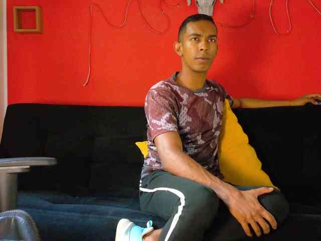 NaugthyAres3