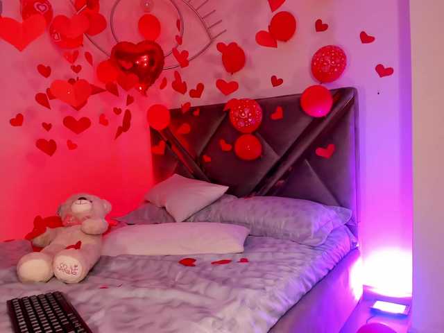 LaurentConnor's BongaCams show and profile