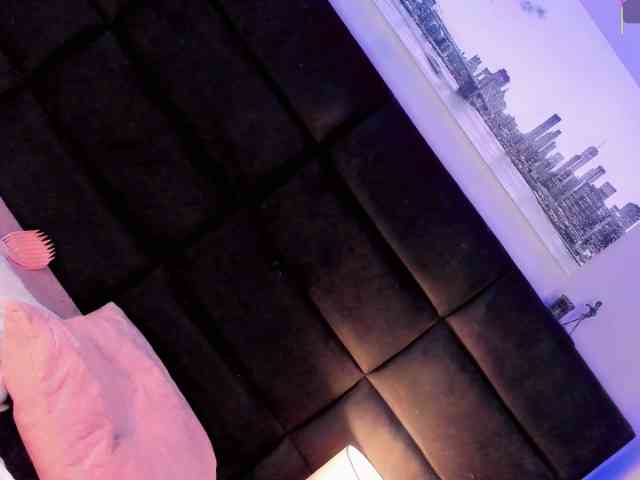 Ana-Paula23 Live Webcam on BongaCams