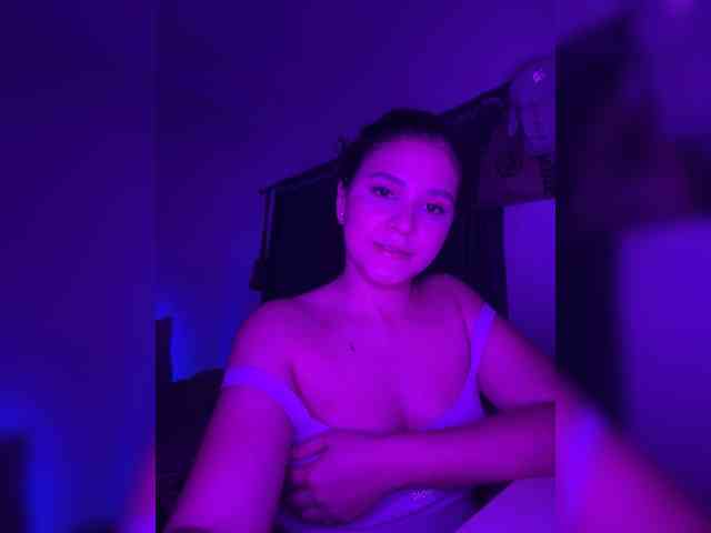 Andreithaa Live Webcam on BongaCams