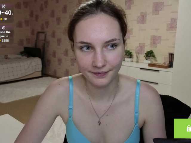 MaxieDungy's BongaCams show and profile