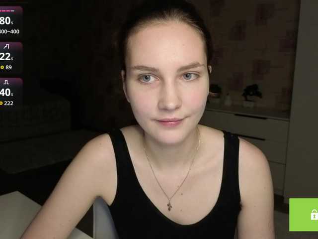 MaxieDungy's BongaCams show and profile