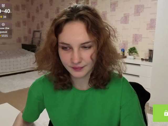 MaxieDungy's BongaCams show and profile