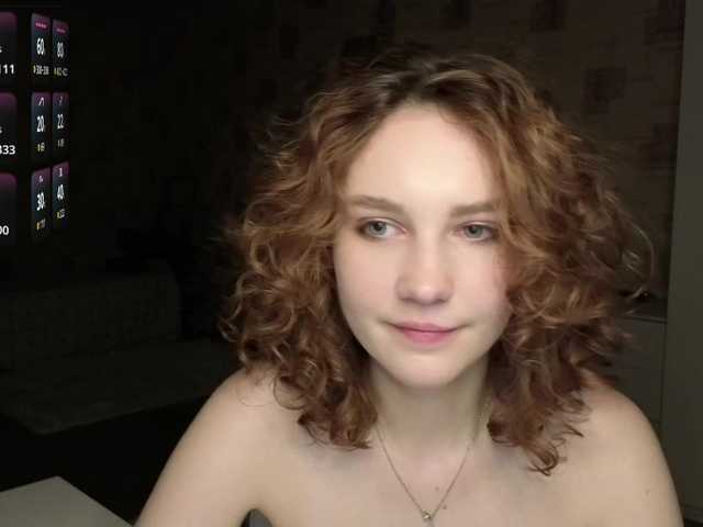 MaxieDungy's BongaCams show and profile