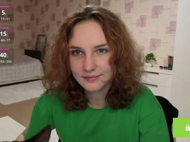 MaxieDungy's BongaCams show and profile