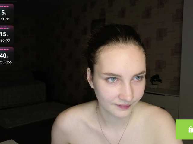 MaxieDungy's BongaCams show and profile