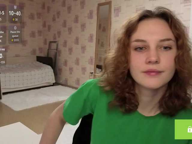 MaxieDungy's BongaCams show and profile