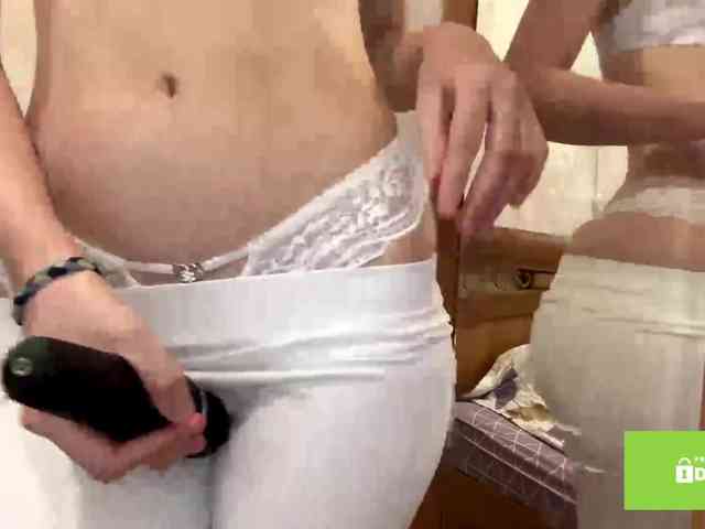 MaxieDungy webcam